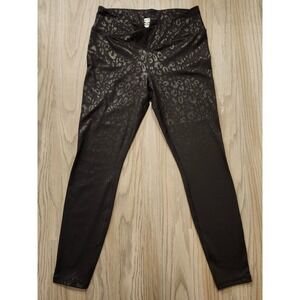 Athletic Works Animal Print‎ Embossed Legging Women's NWOT Size Large Black